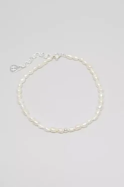 Armband mit kleinen Süßwasserperlen und Detail-Perle<Fejn jewelry Online