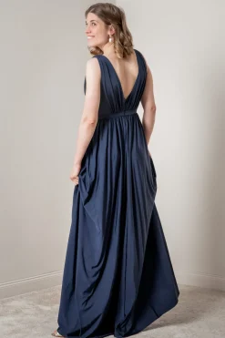 Blaues Brautjungfernkleid mit Rückenausschnitt |<Eliza & Ethan