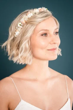 Blumenkranz im Vintage Stil mit Schleierkraut und Blüten in Rosé und Ivory<Esperanza
