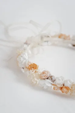 Blumenkranz im Vintage Stil mit Schleierkraut und Blüten in Rosé und Ivory<Esperanza