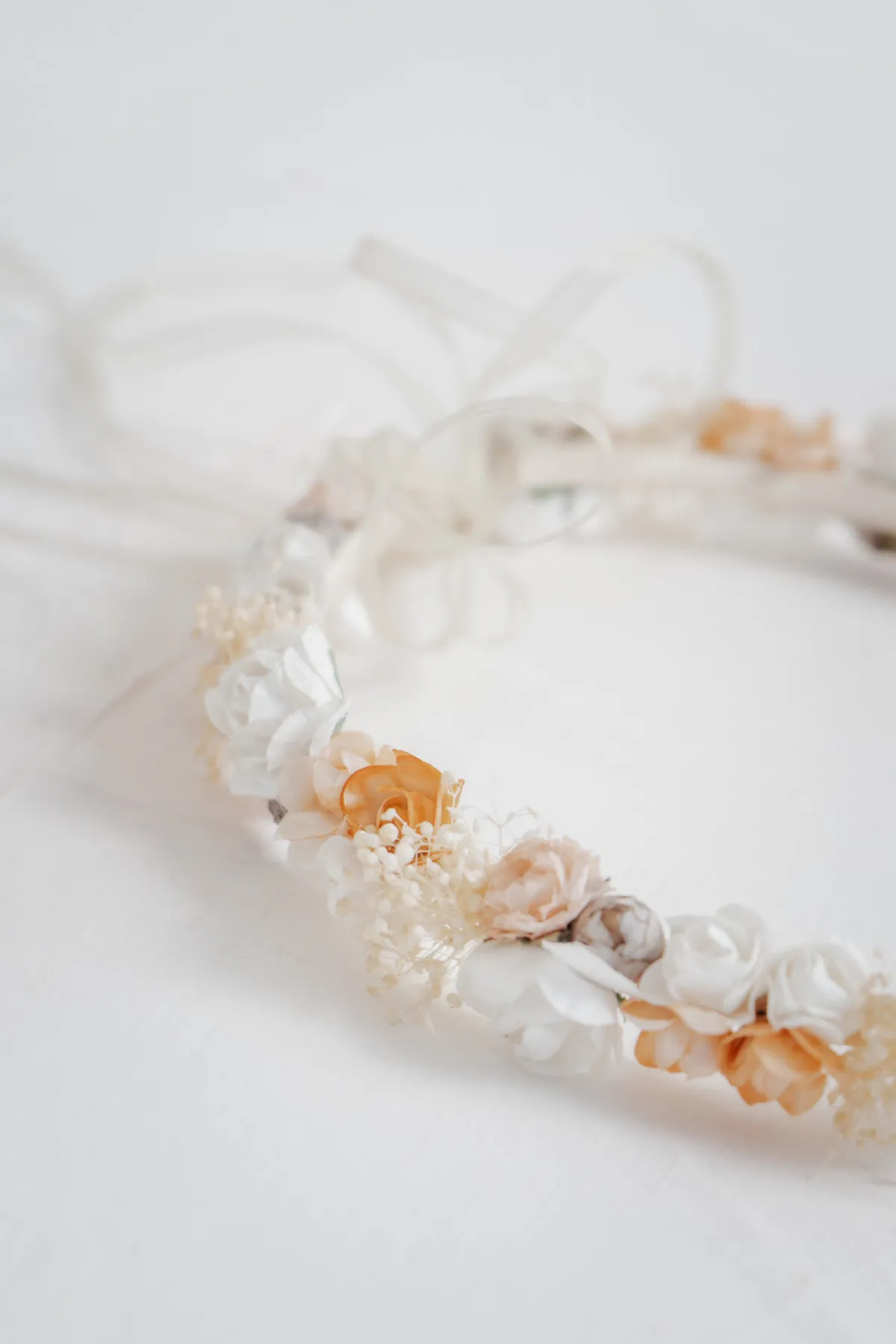 Blumenkranz im Vintage Stil mit Schleierkraut und Blüten in Rosé und Ivory<Esperanza