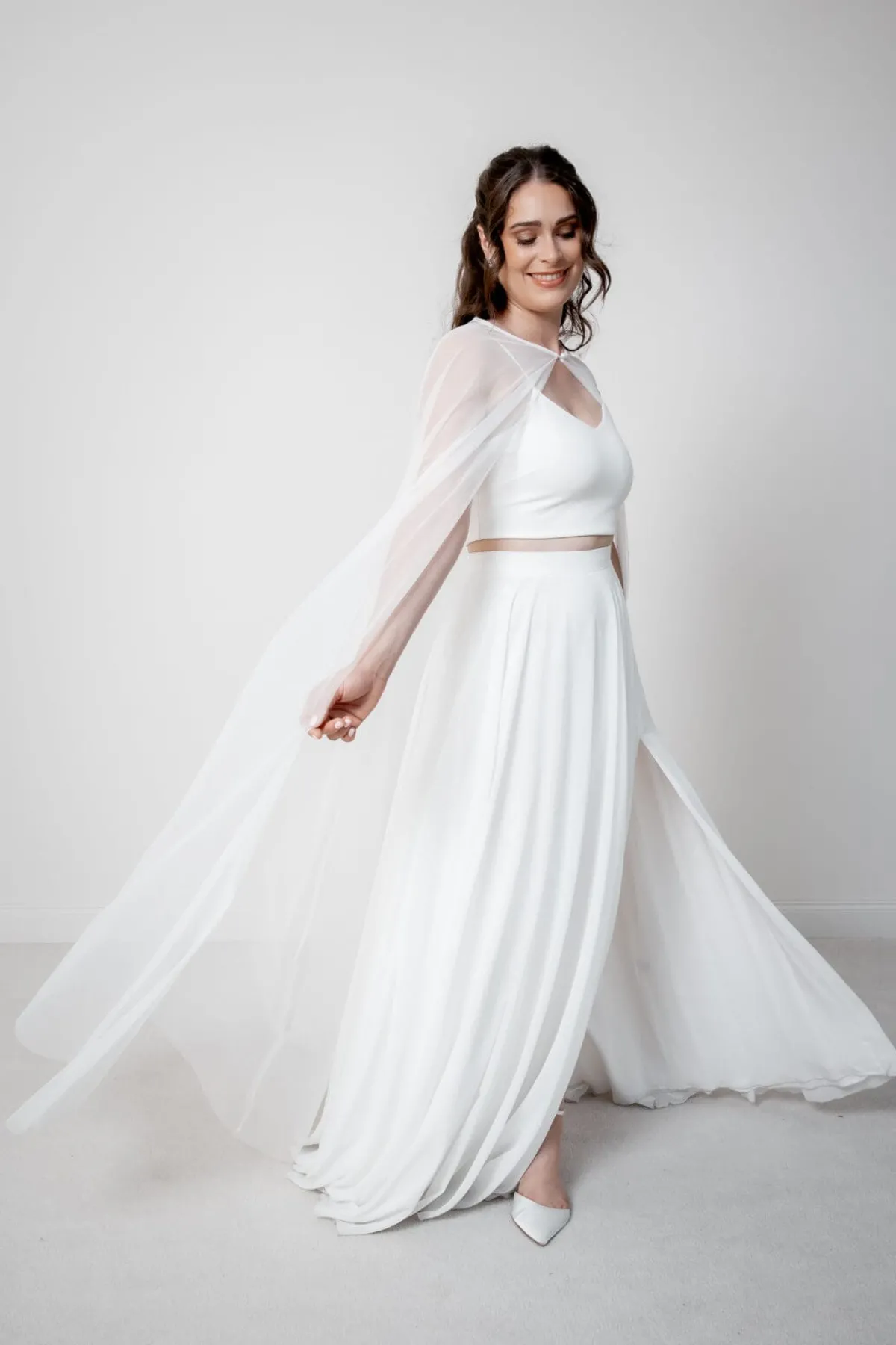 Braut Cape mit langer Schleppe – Oriana<noni Clearance