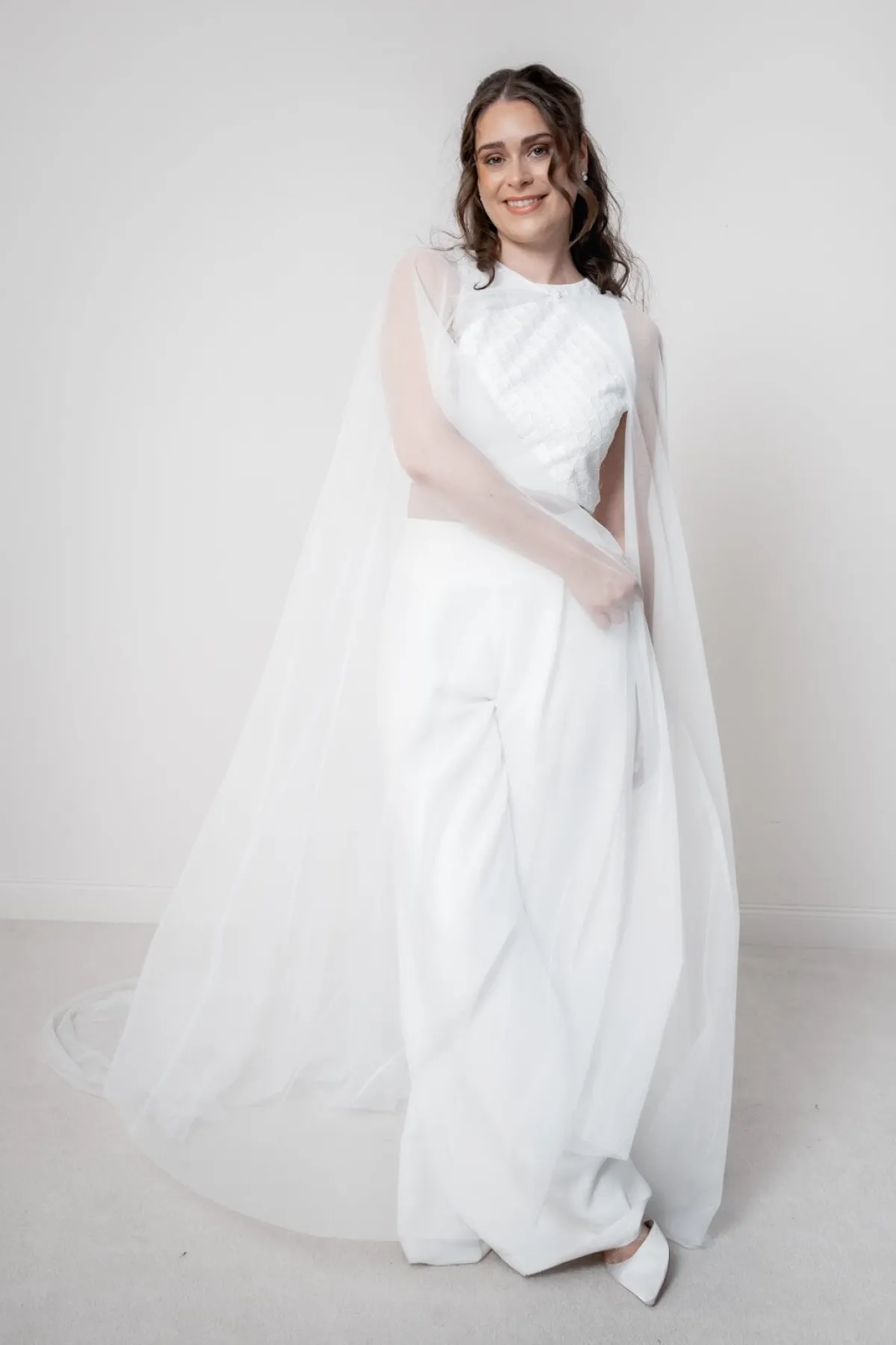 Braut Cape mit langer Schleppe – Oriana<noni Clearance