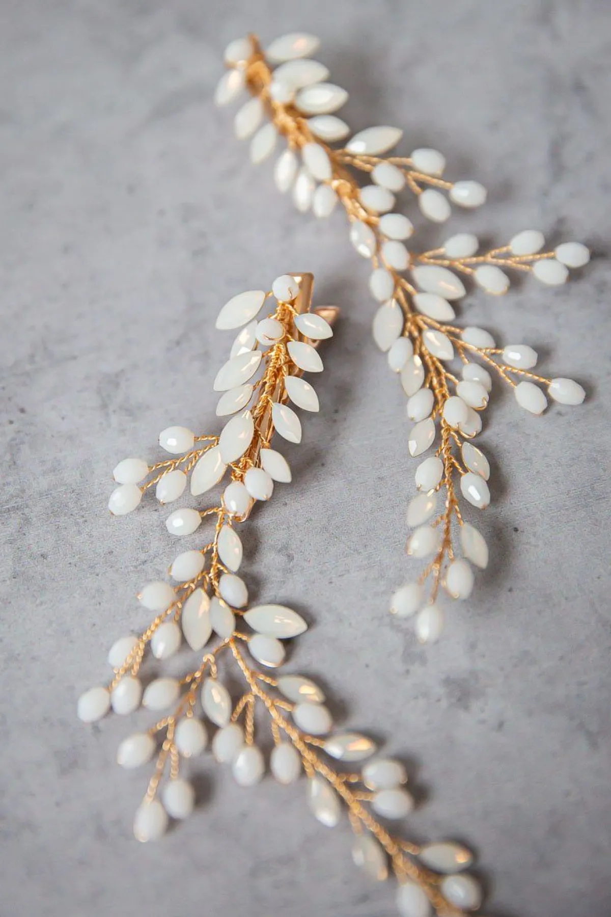 Braut Haarklammer, Haarschmuck mit Opalsteinen<La Chia Hot
