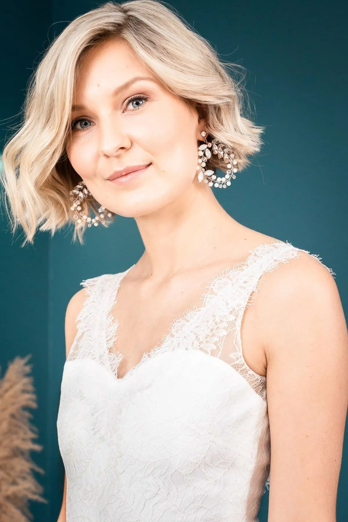Braut Ohrringe mit Strass und Perlen in Kreisform<La Chia Clearance