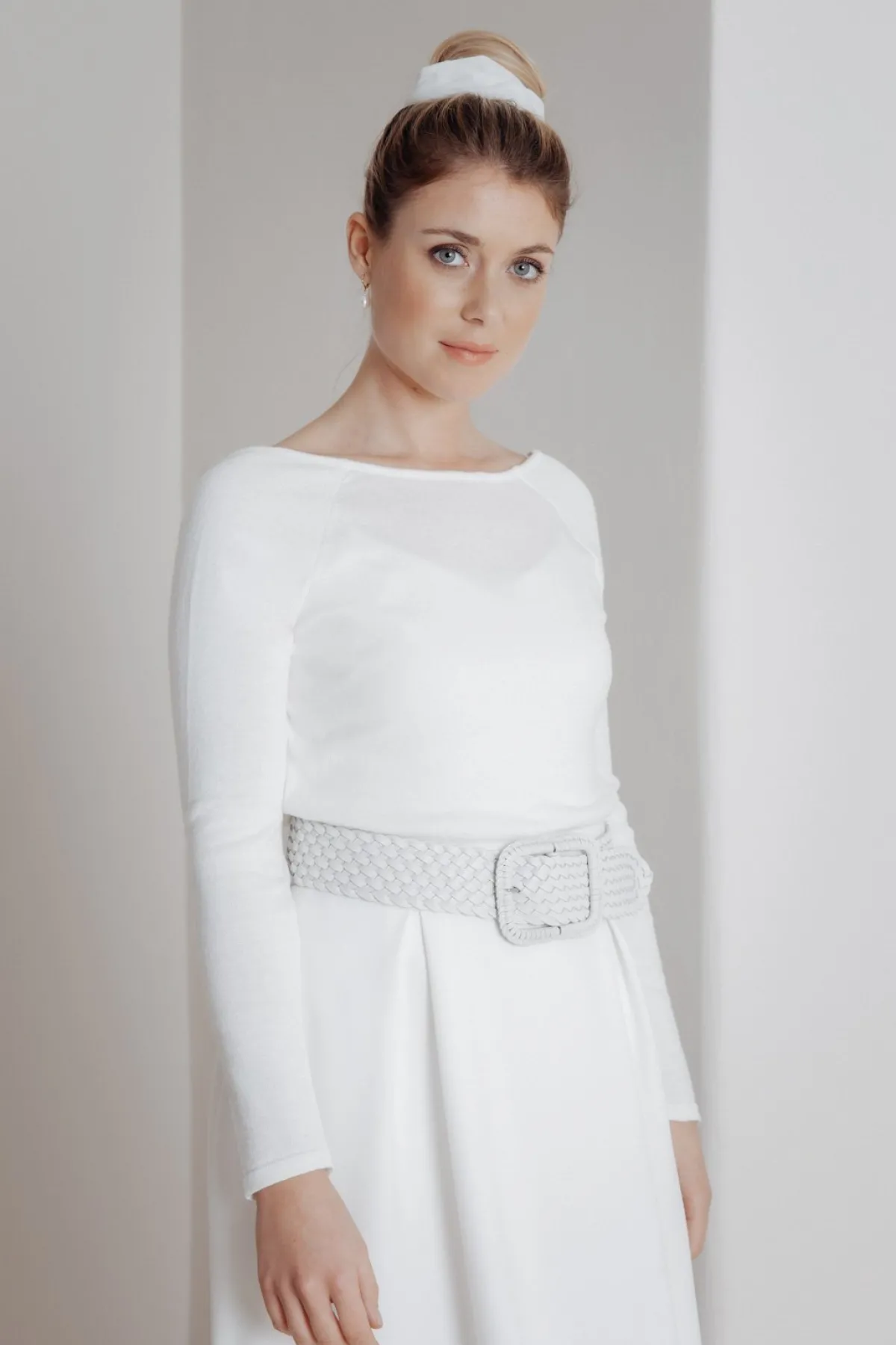 Braut Pullover aus Feinstrick mit V-Ausschnitt<forever & eva New