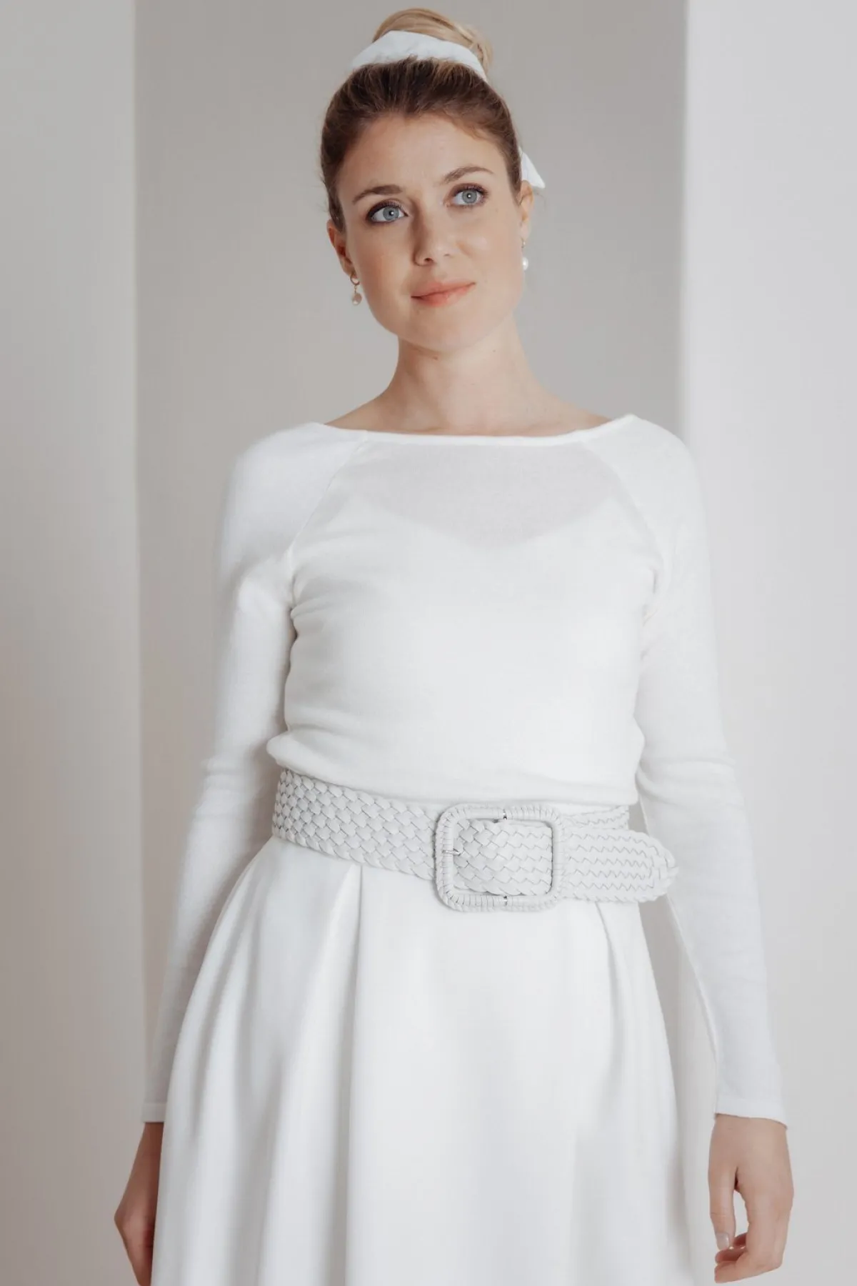 Braut Pullover aus Feinstrick mit V-Ausschnitt<forever & eva New