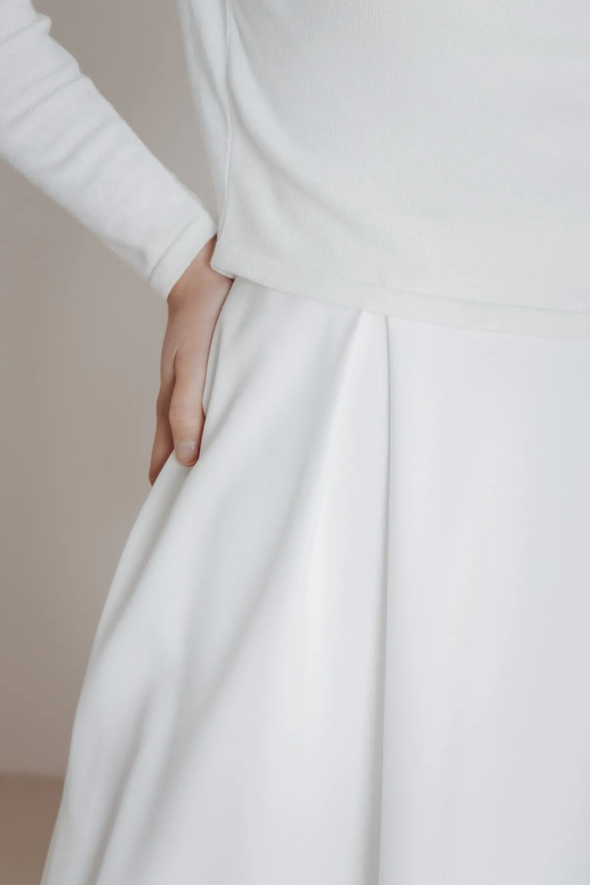 Braut Pullover aus Feinstrick mit V-Ausschnitt<forever & eva New