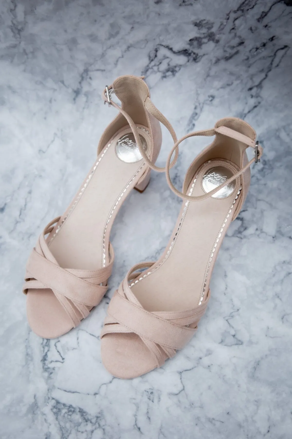 Brautschuh in Rosa – Frankie Blush | The<Perfect Bridal Company Outlet