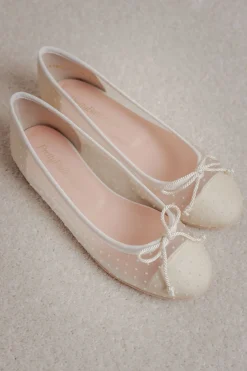 Brautschuh mit Tupfen - Marilyn Daphne Perla rund<Pretty Ballerinas Hot