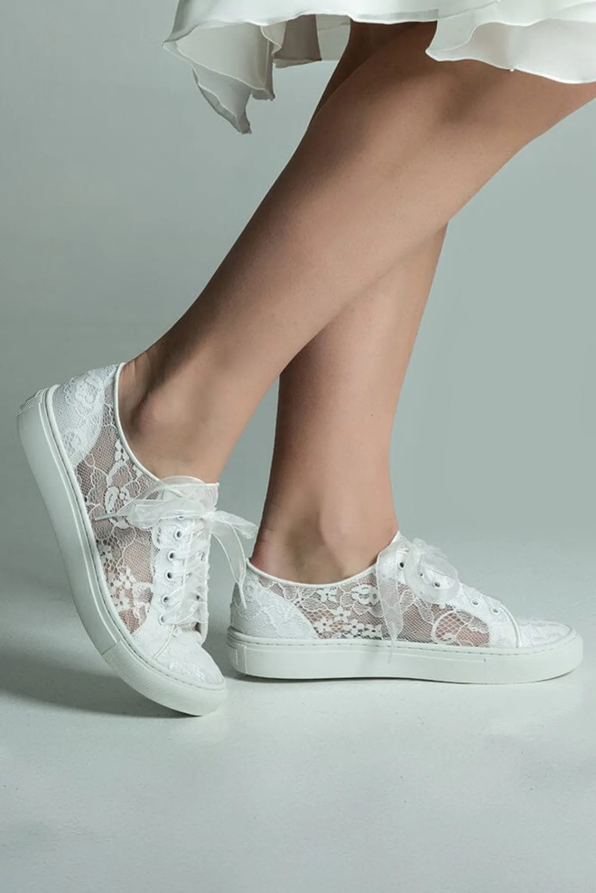 Braut Sneakers mit Blumenspitze – Nadine | G.Westerleigh<G. Westerleigh