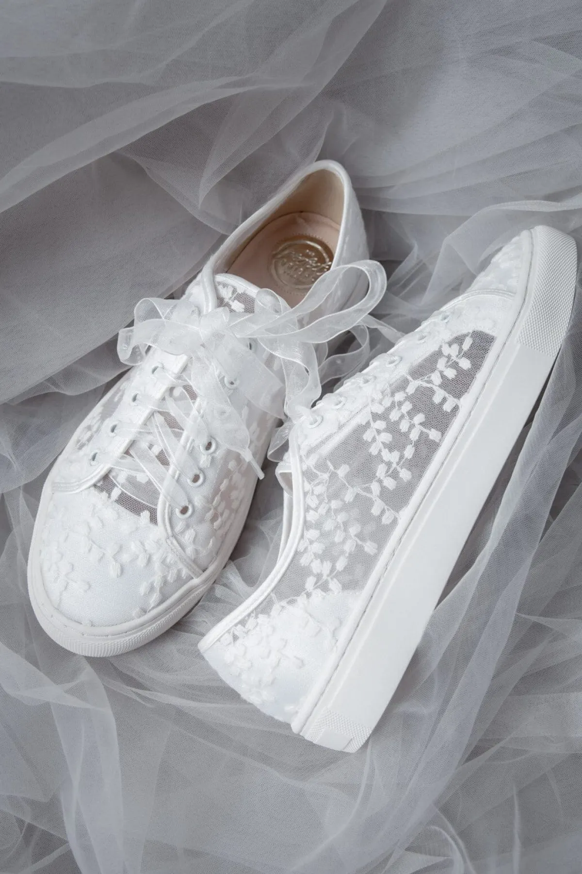 Braut Sneakers mit Spitze – Oakley | The<Perfect Bridal Company Best