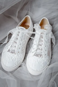 Braut Sneakers mit Spitze – Oakley | The<Perfect Bridal Company Best