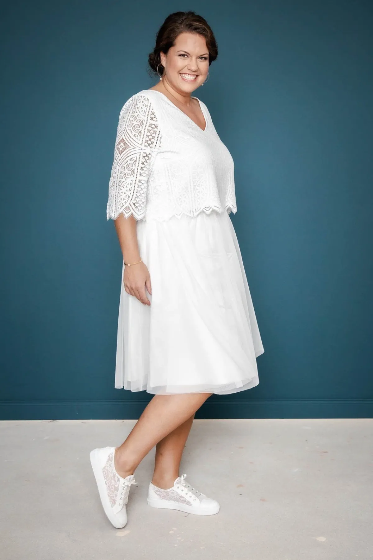 Braut Sneakers mit Spitze und Satinschnürsenkeln - Nelli Pearl Lace<Elsa Coloured Shoes Outlet