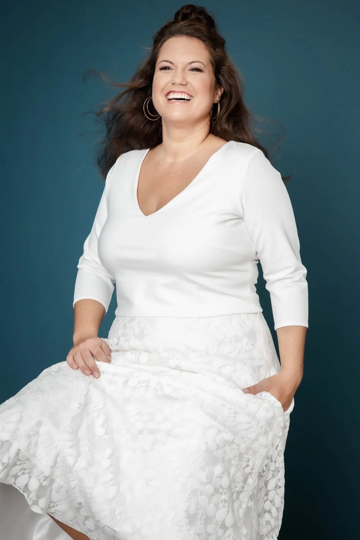 Braut Top mit V-Ausschnitt und Dreiviertelärmeln – Sheyla Curvy<noni Outlet