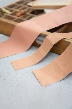 Doppelseitiges Fashion Tape aus Bio Baumwolle – Yoobtape<Yen the Label Online
