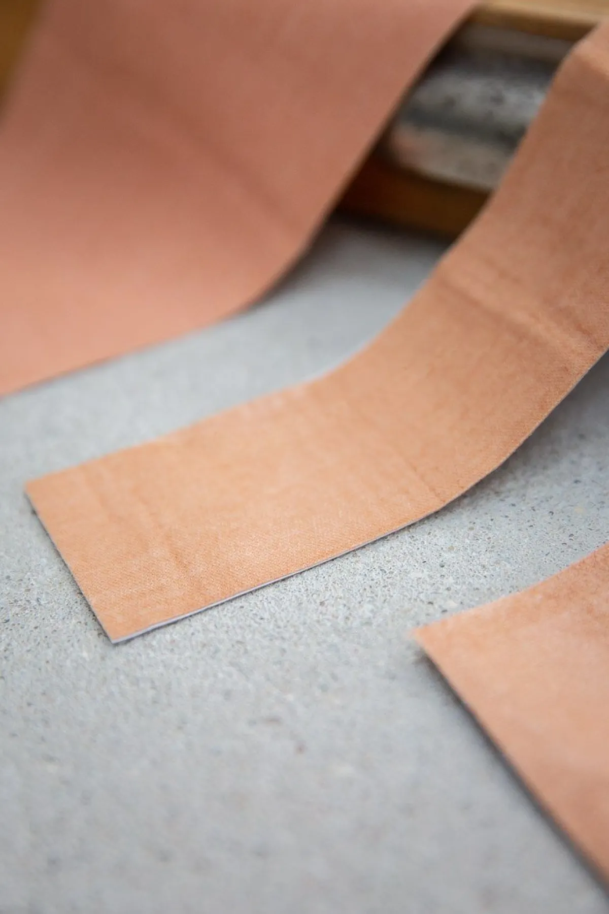 Doppelseitiges Fashion Tape aus Bio Baumwolle – Yoobtape<Yen the Label Online
