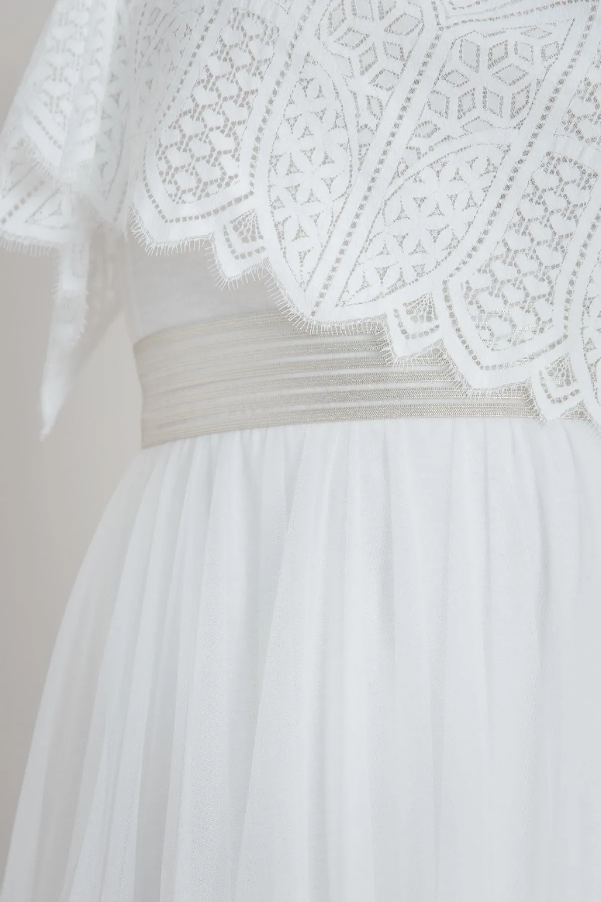 Elastischer Brautgürtel in Gold oder Silber – Mailenn Curvy<noni Discount
