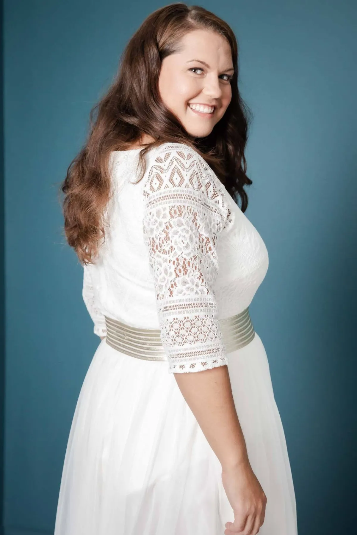 Elastischer Brautgürtel in Gold oder Silber – Mailenn Curvy<noni Discount