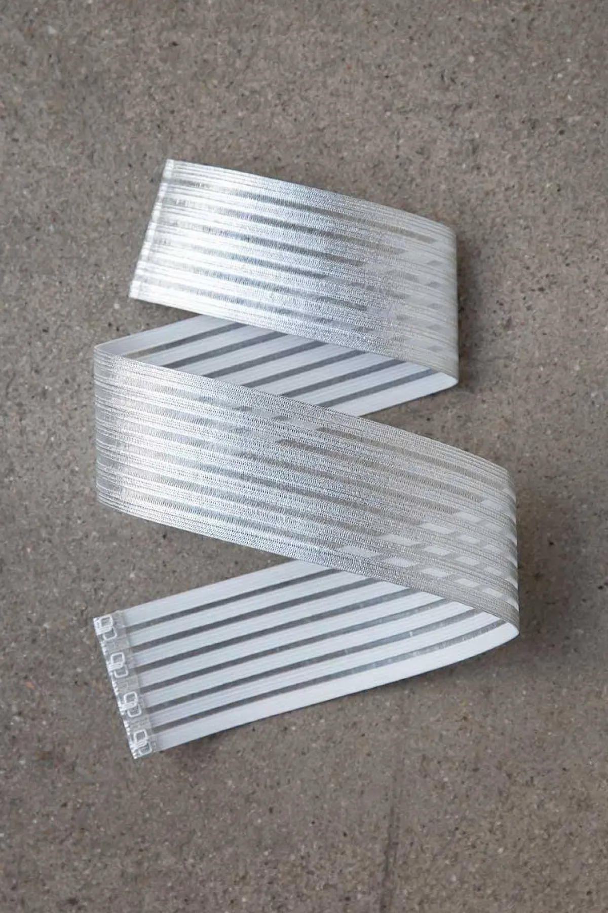 Elastischer Brautgürtel in Silber – Mailenn<noni Best