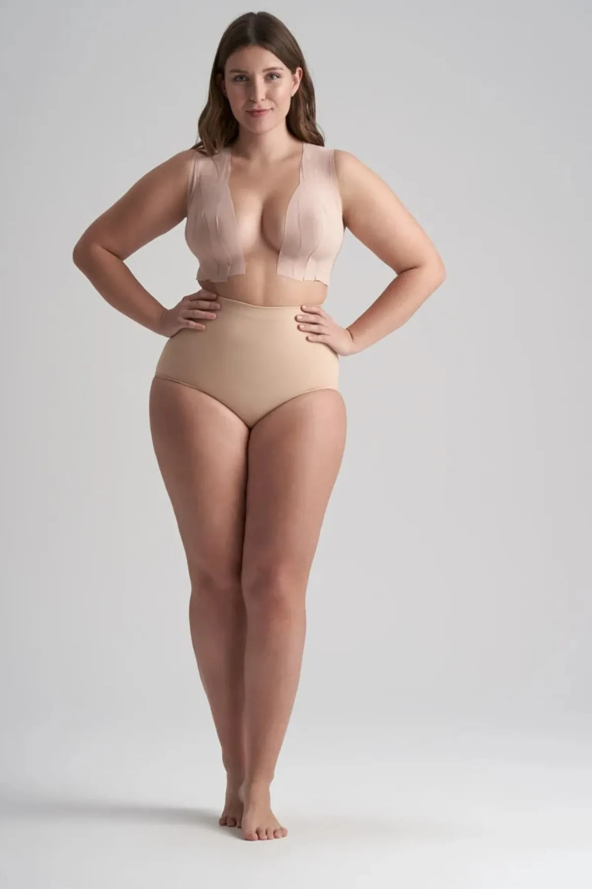 Fashion Tape als BH-Ersatz –<Bye Bra Best