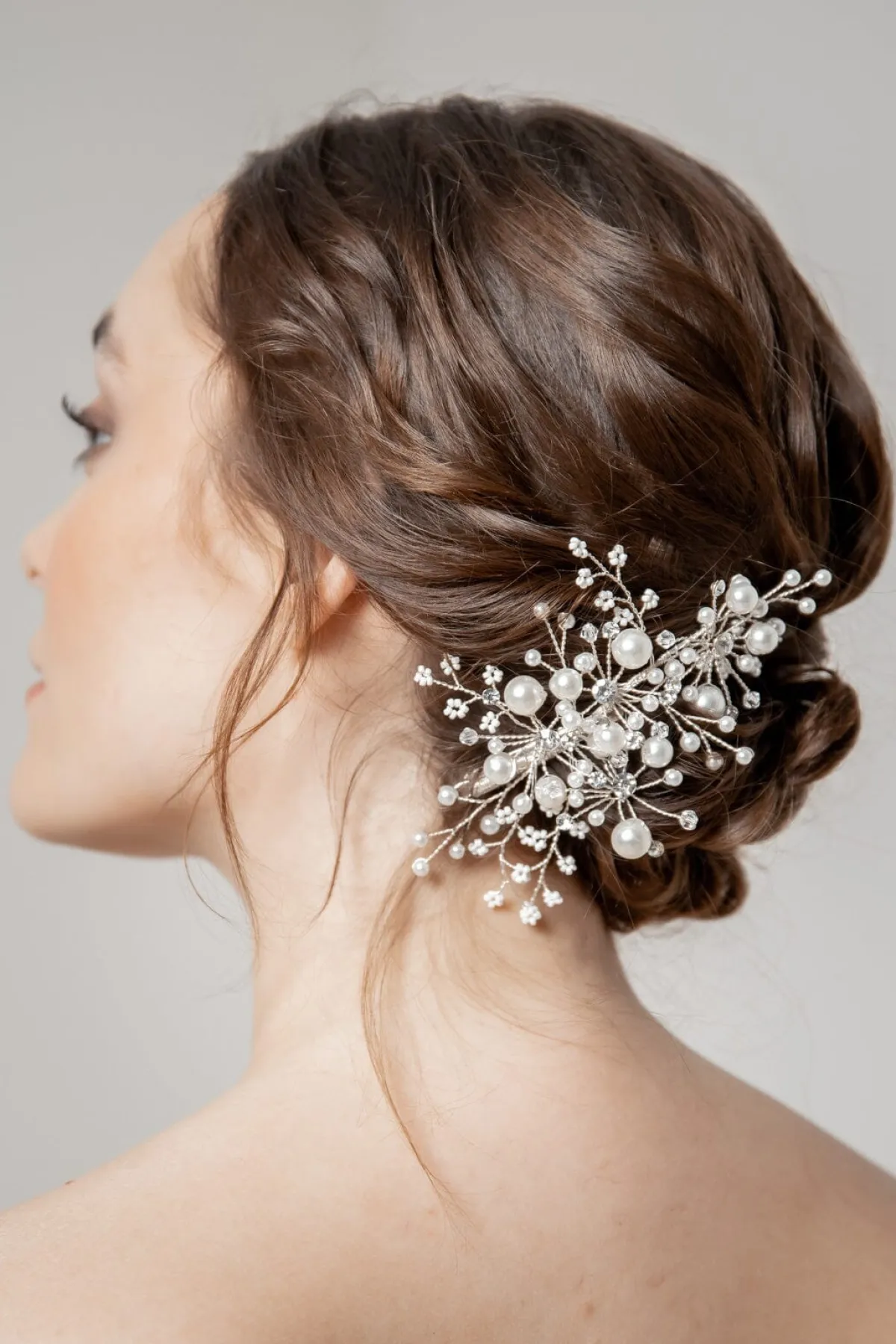 Haarklammer mit sternenförmigem Perlenschmuck<design by Conception Online