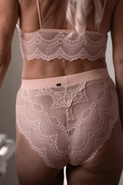 High-Waist Spitzenslip in Nude<Understatement New