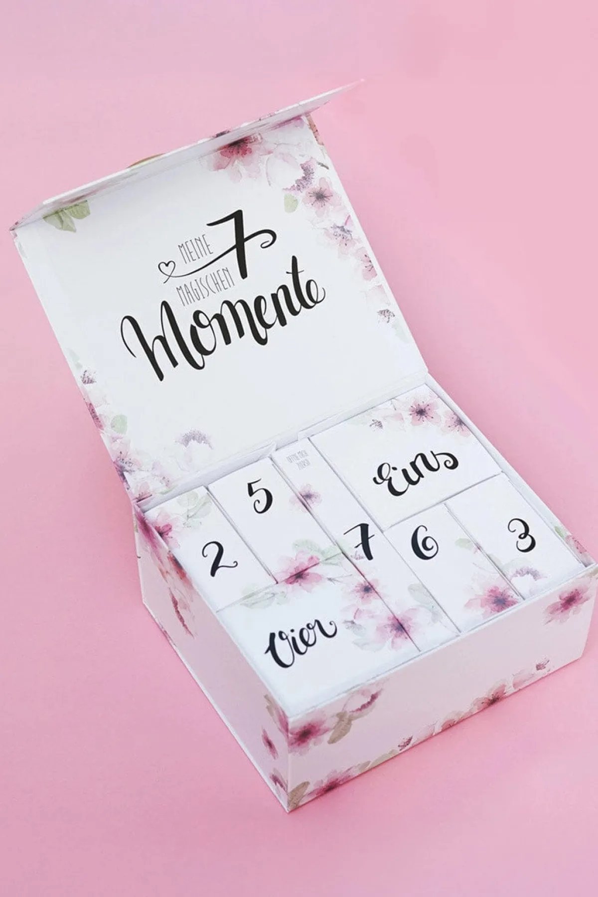 Hochzeits-Countdown-Kalender™ mit Silber-Armband und Strumpfband<Hochzeitscountdown Clearance