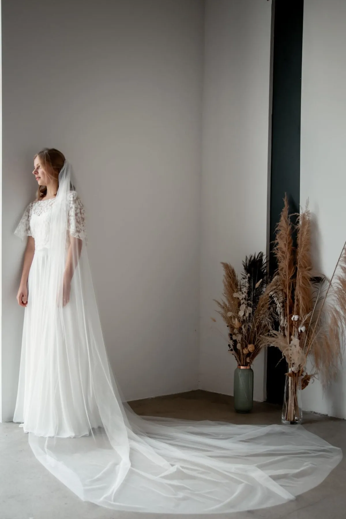 Kathedralen-Schleier aus Softtüll in Ivory<Poirier