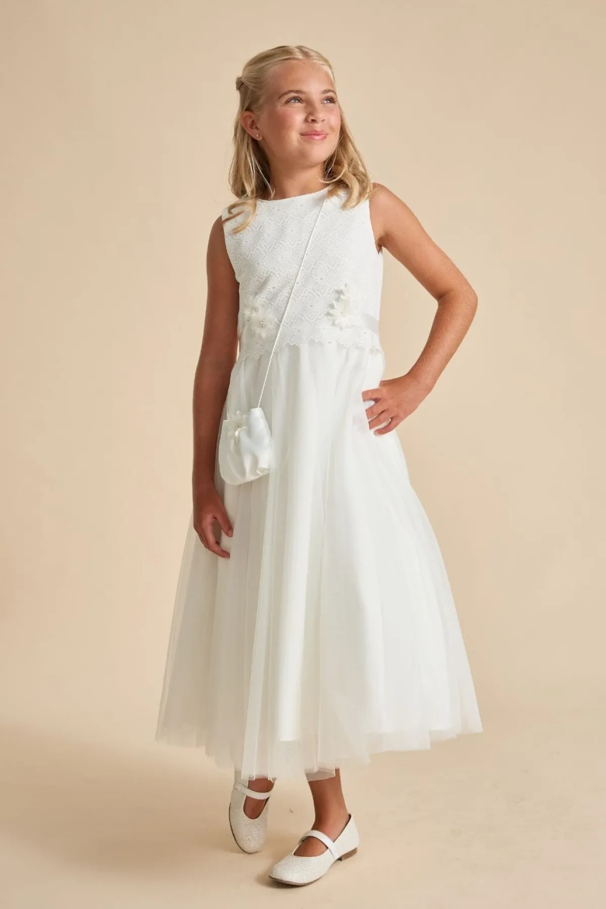 Kommunionkleid mit Glitzer und Blütenverzierung<Weise Sale