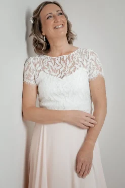 Kurzarm-Braut Top mit Blättermuster – Elva<noni Discount