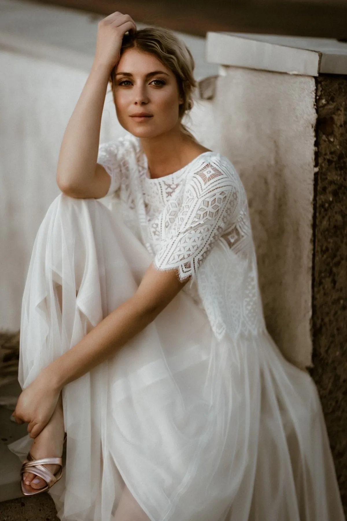 Kurzarm-Jäckchen aus Boho-Spitze in Ivory – Calista<noni Hot