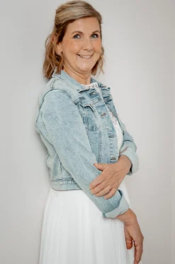 Kurze Braut Jeansjacke mit Knopfleiste<Bianco Evento Discount