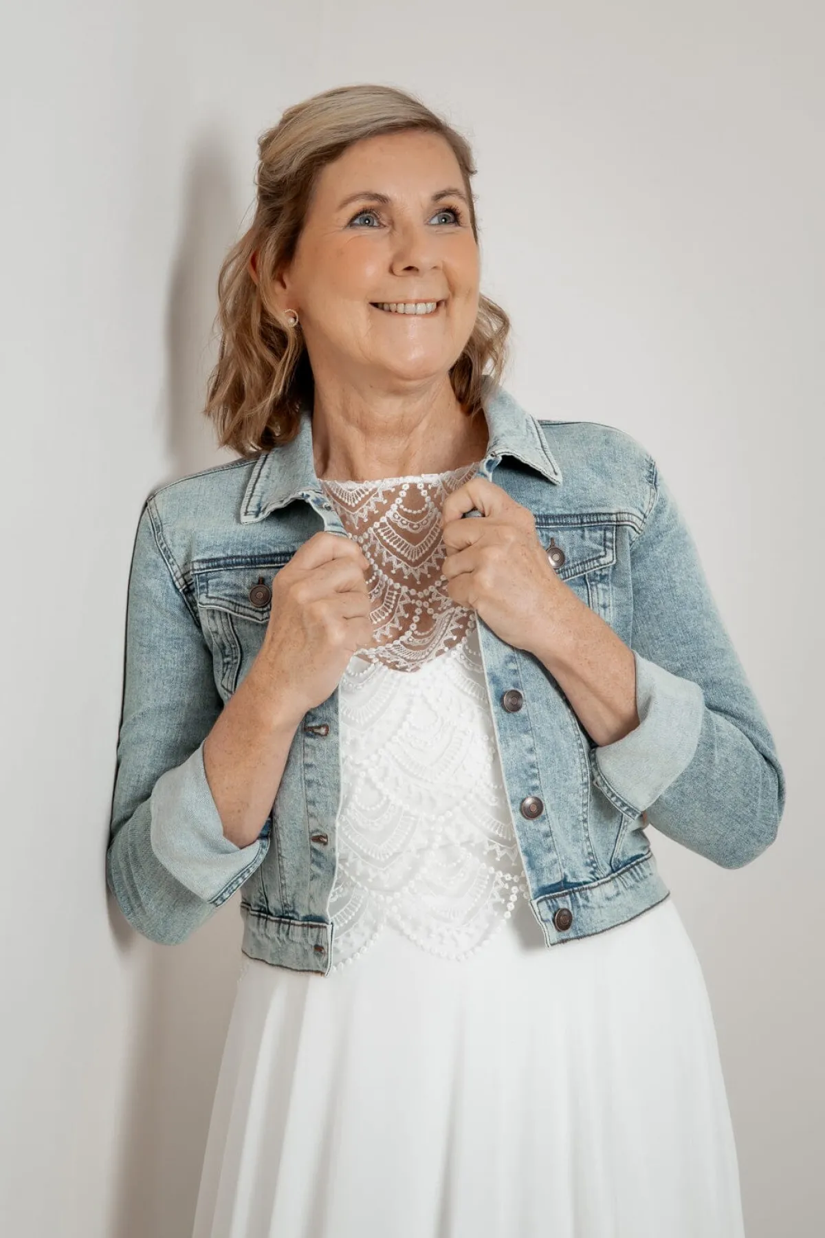 Kurze Braut Jeansjacke mit Knopfleiste<Bianco Evento Discount