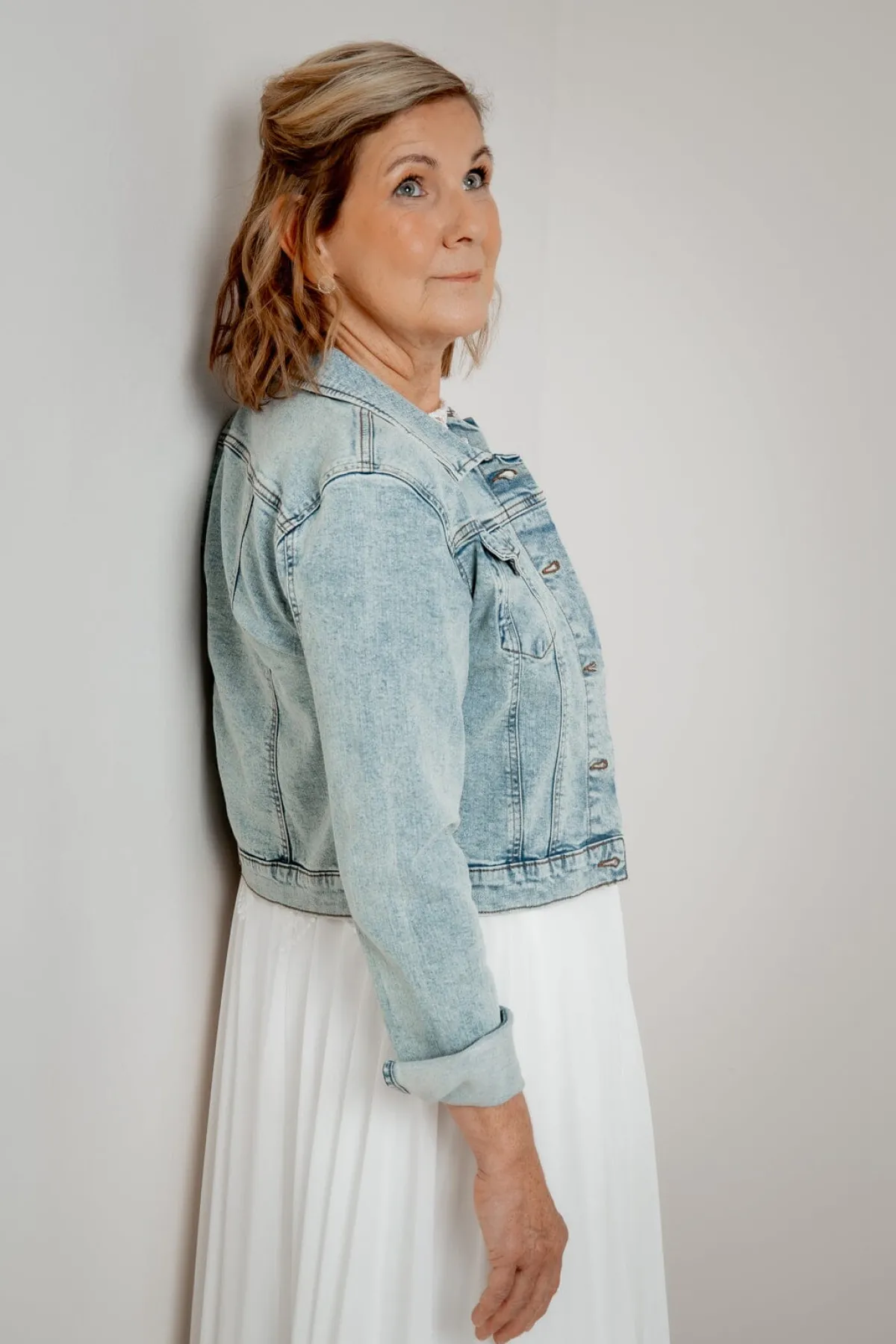 Kurze Braut Jeansjacke mit Knopfleiste<Bianco Evento Discount