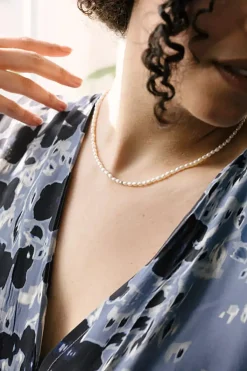 Kurze Halskette mit Süßwasserperlen – Pearl Necklace<fejn jewelry Clearance