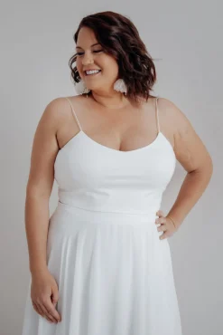 Kurzes Plus Size Braut Top – Corie crop Curvy<noni Hot