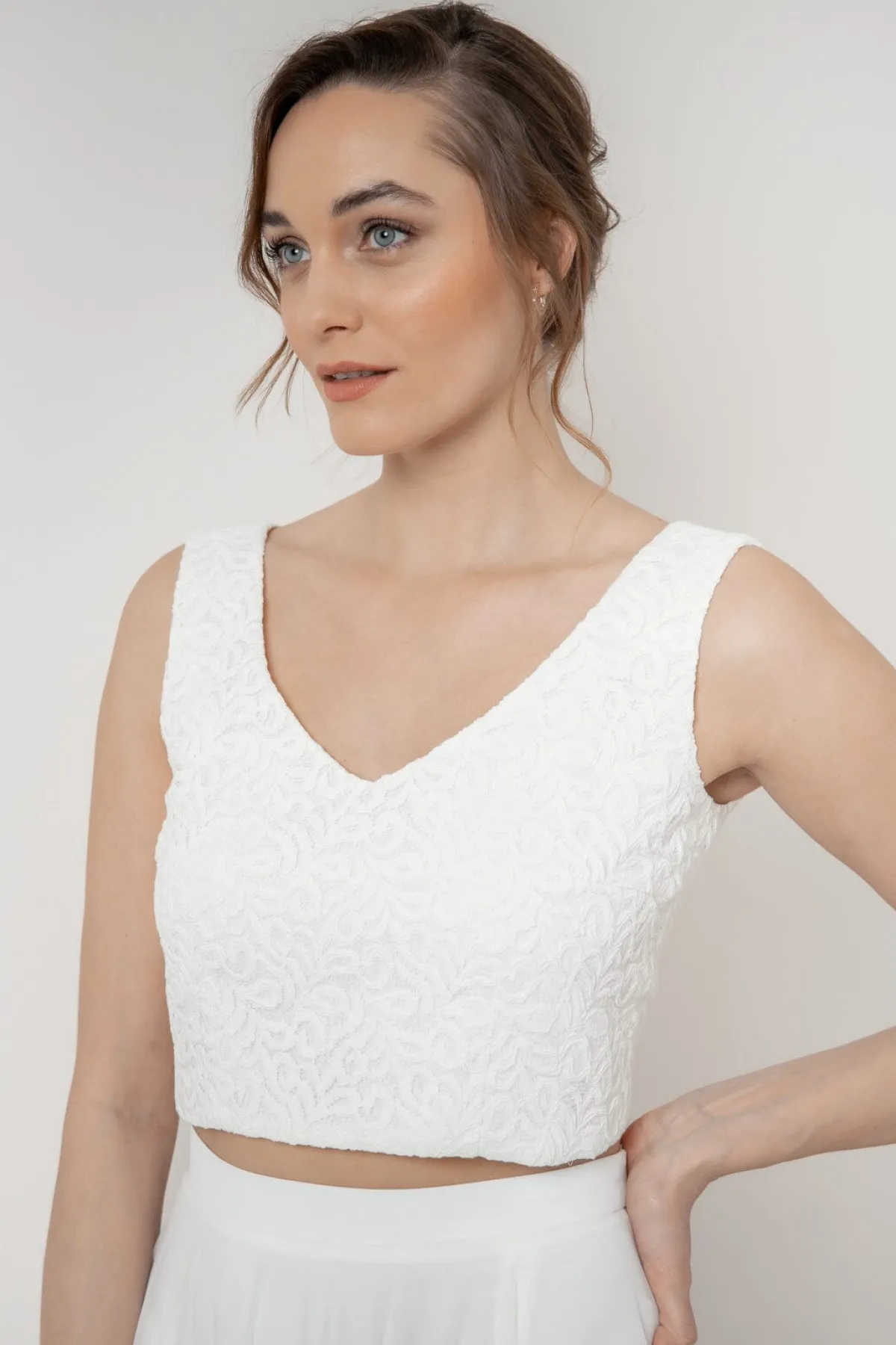 Kurzes Spitzen-Braut Top – Timea<noni Discount