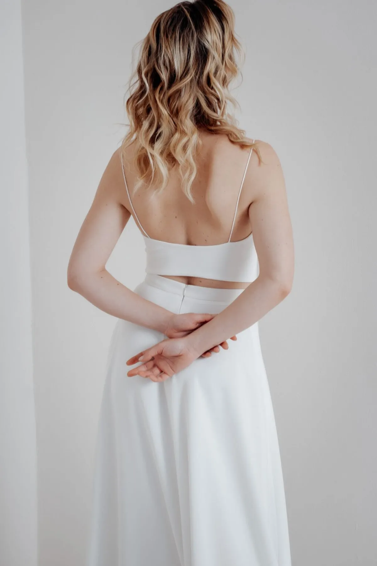 Kurzes Top mit Herzausschnitt – Pina<noni