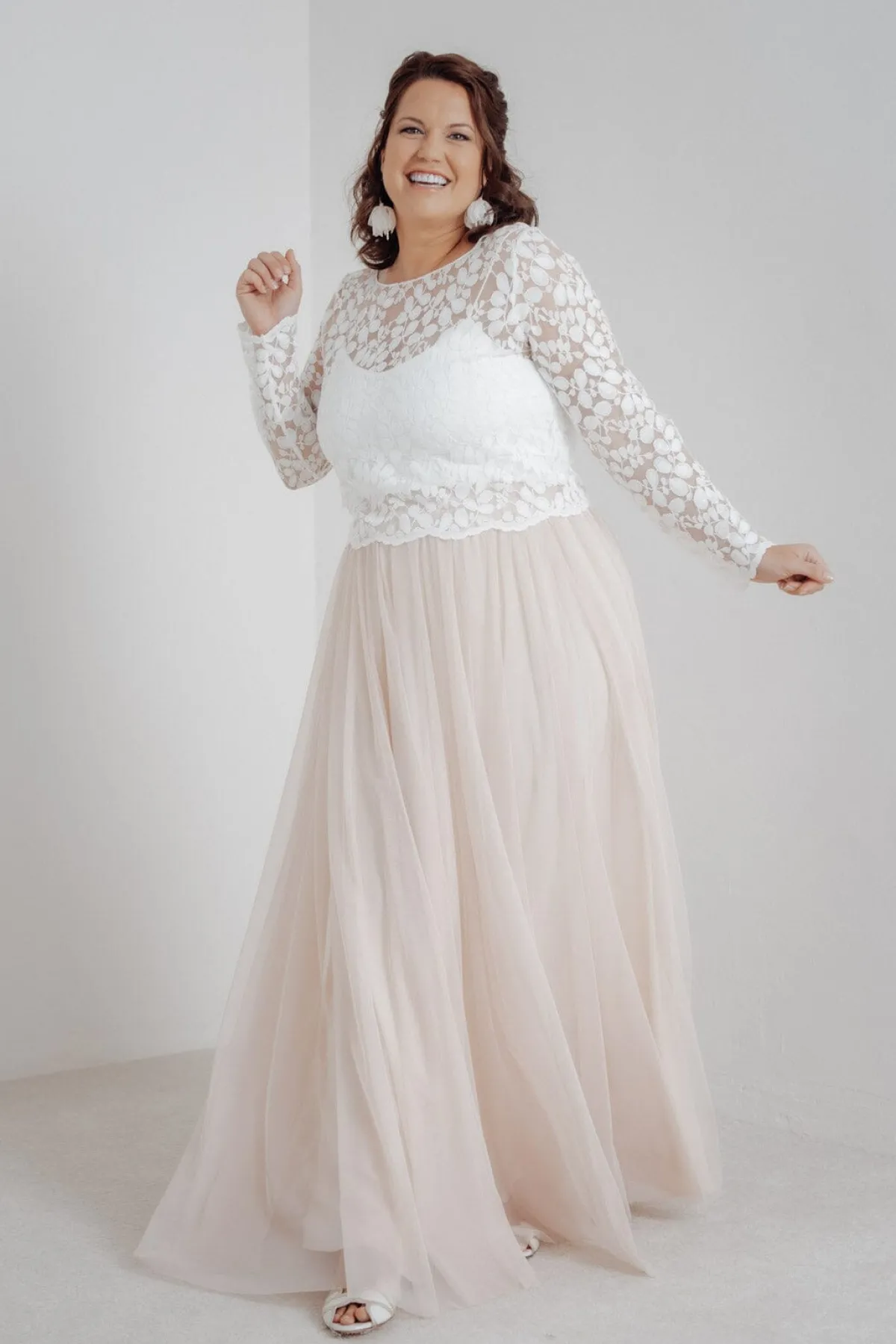 Langer Braut Rock aus fließendem Softtüll in Blush – India Curvy<noni Best