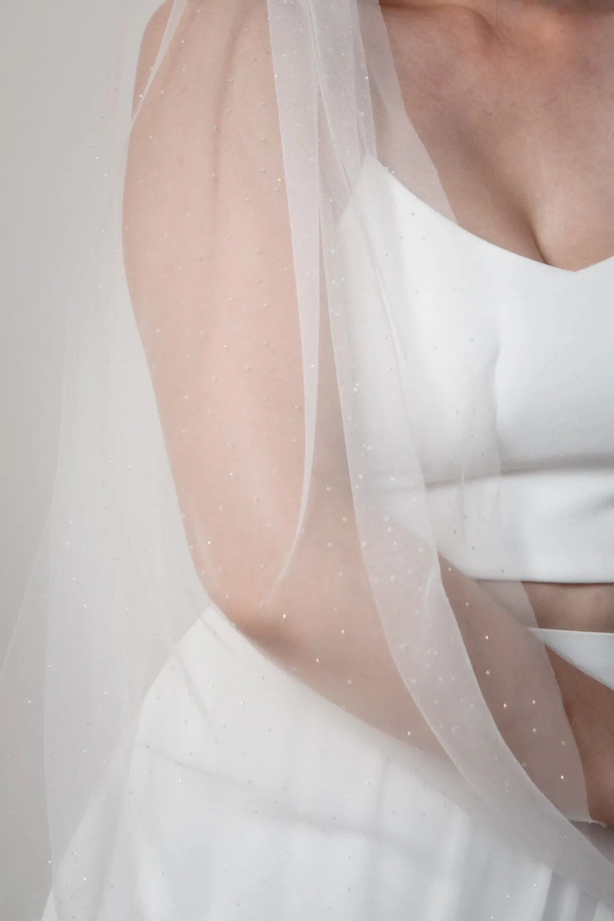 Langer, verzierter Schleier | The<Perfect Bridal Company Online
