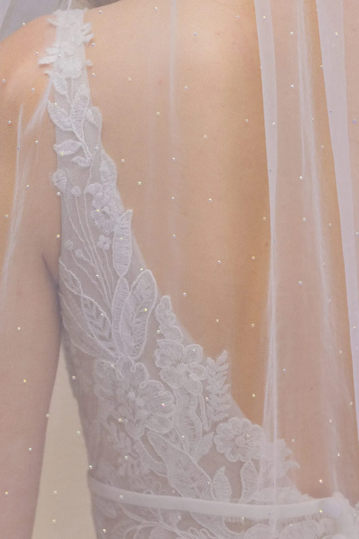 Langer, verzierter Schleier | The<Perfect Bridal Company Online