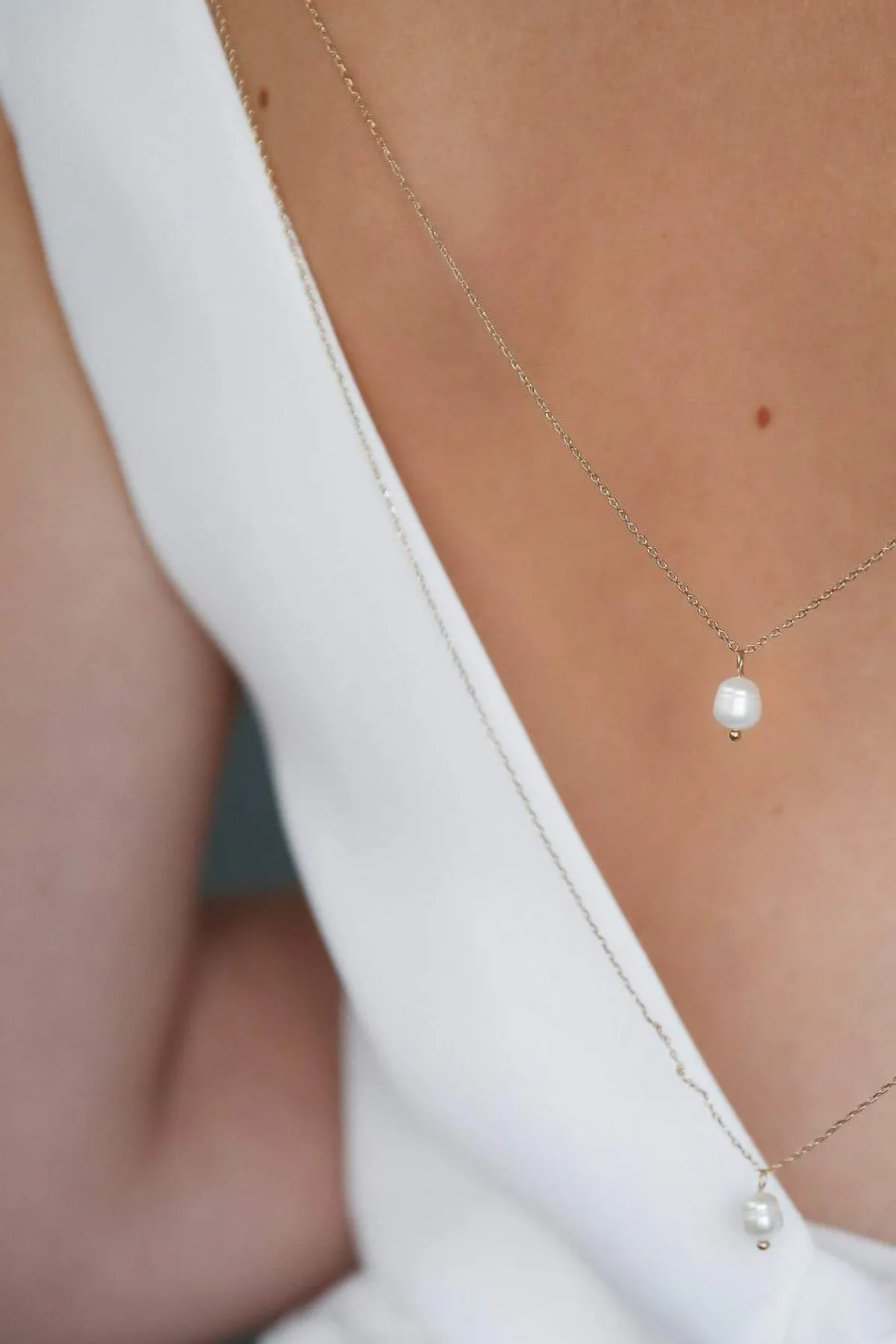 Lange, zweireihige Rückenkette mit Perlen, Brautschmuck<La Chia