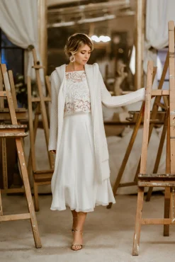 Leichter Brautmantel aus Strick mit Kapuze in Ivory<Zoe Ona Hot