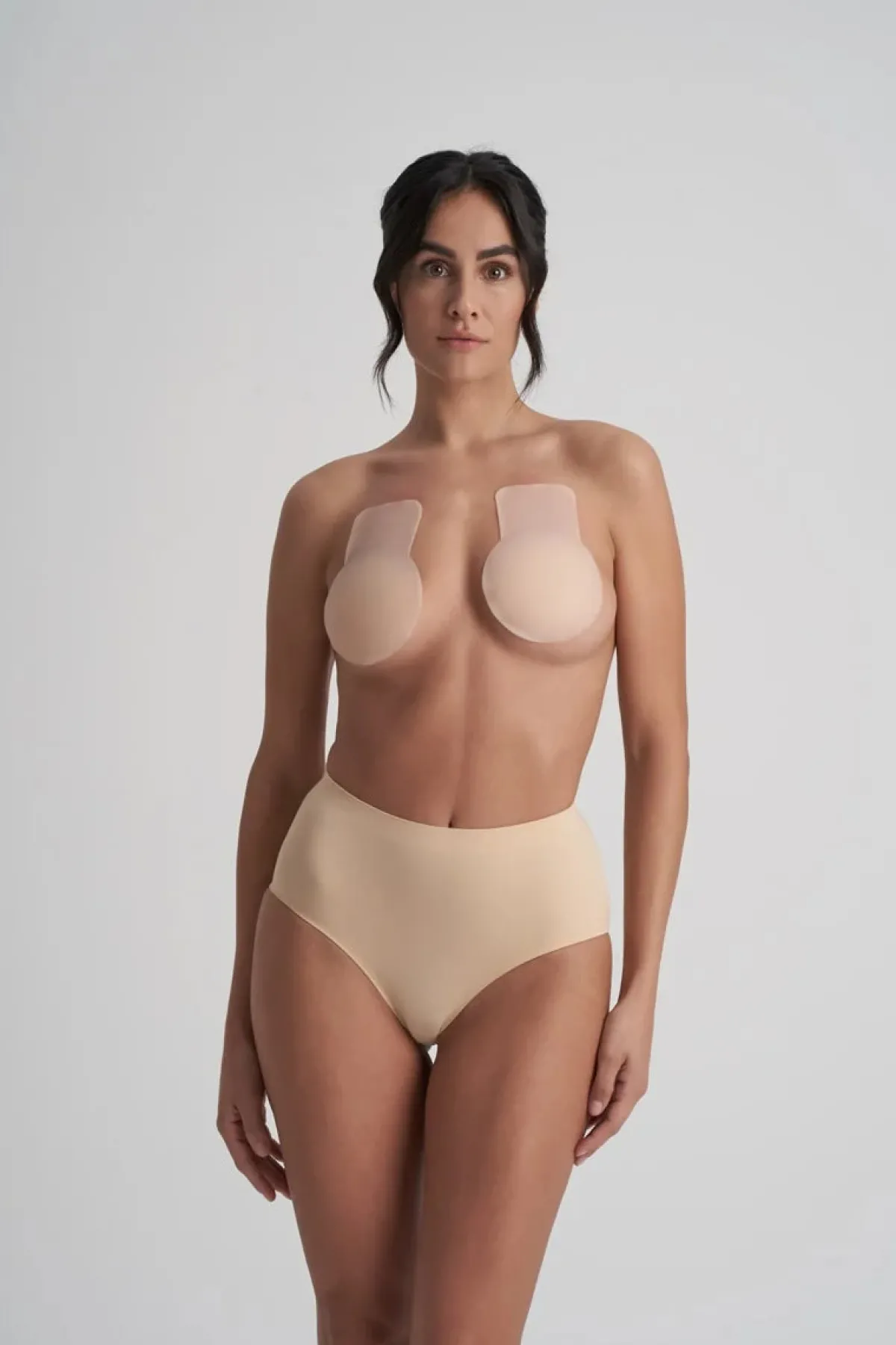 Matte Pull-up Klebepads aus Silikon –<Bye Bra Online