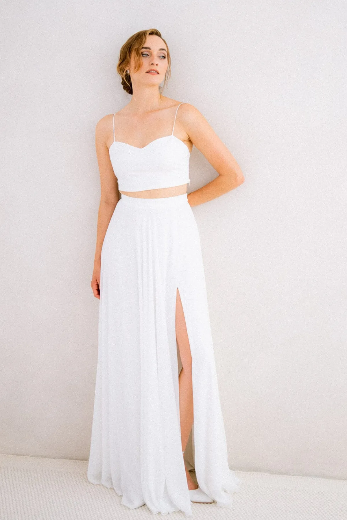 Maxi-Braut Rock in Ivory mit Beinschlitz – Jona<noni Hot