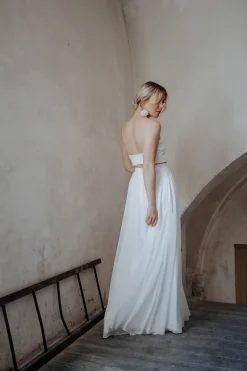Maxi-Braut Rock in Ivory mit Beinschlitz – Jona<noni Hot