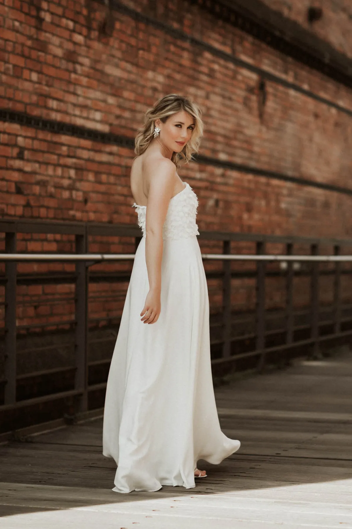 Maxi-Braut Rock mit Schlitz – Lunamae<noni Best