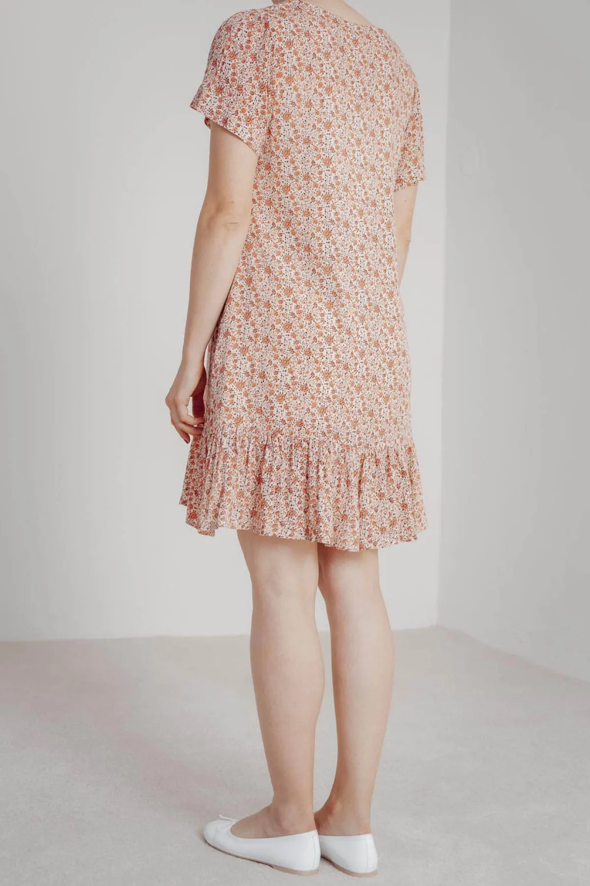 Mini-Kleid mit Blumenprint<ME-TISSE Sale