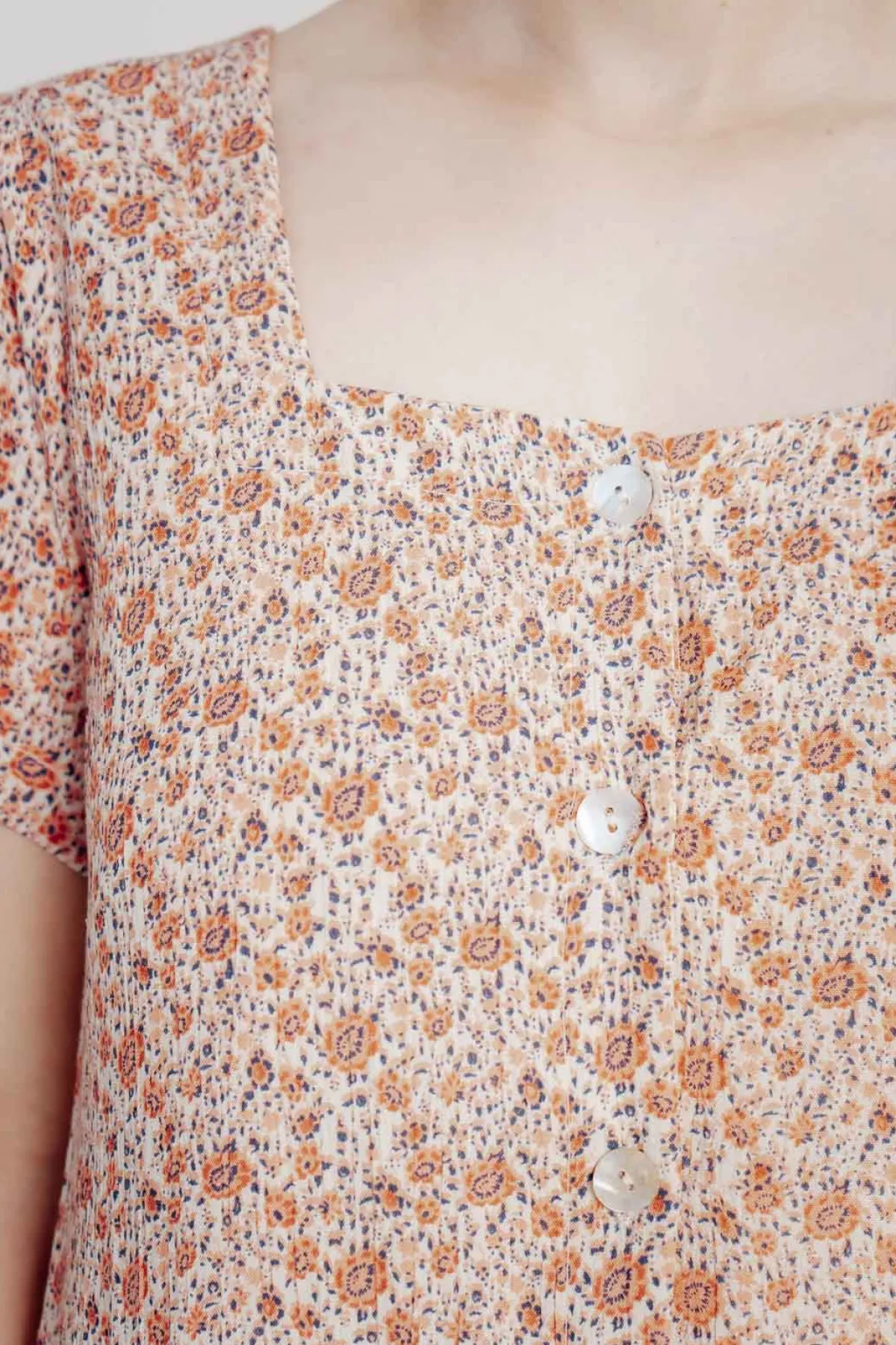 Mini-Kleid mit Blumenprint<ME-TISSE Sale